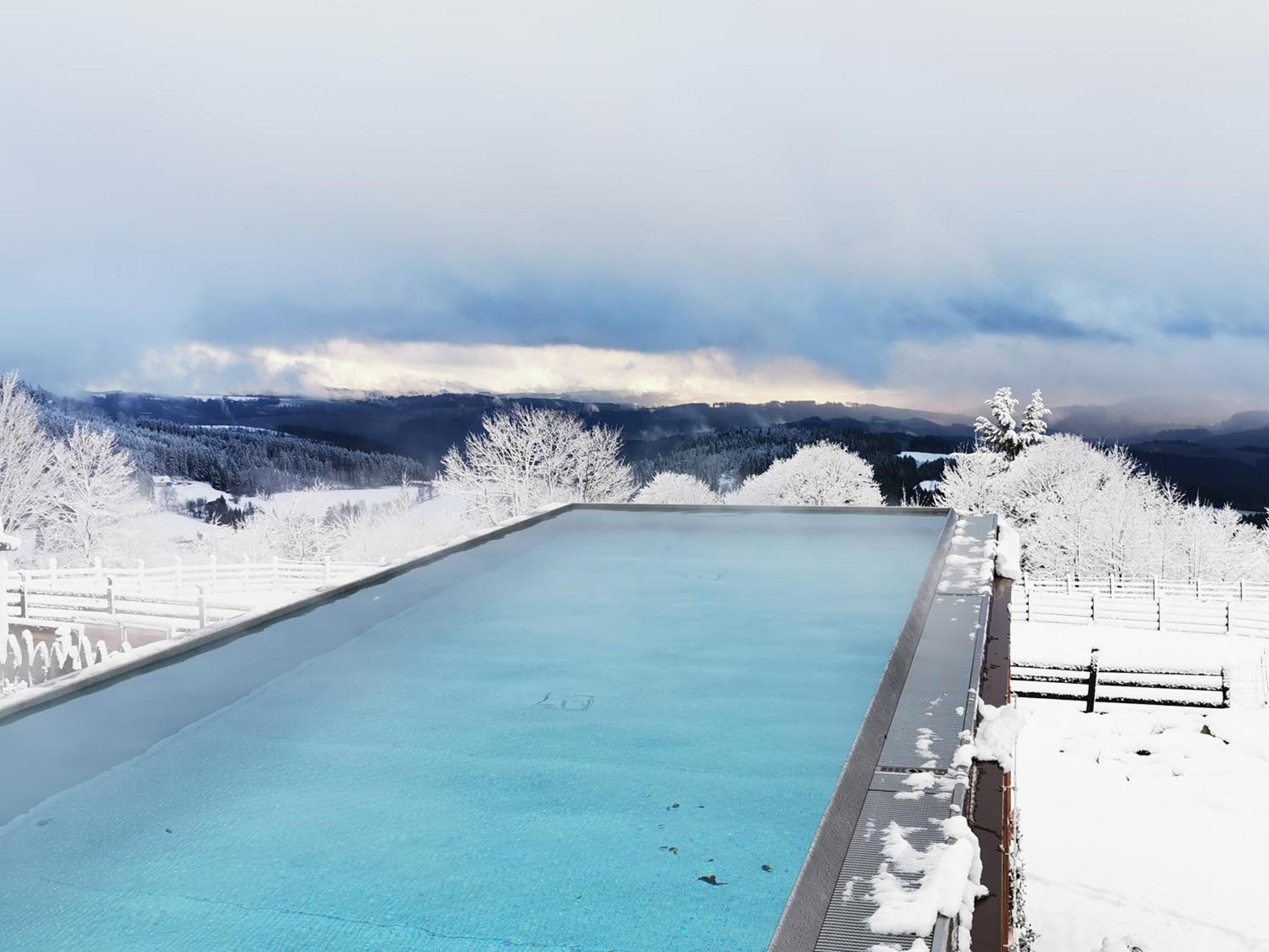 Wellness Hotel V Nebi Korenov Luaran gambar