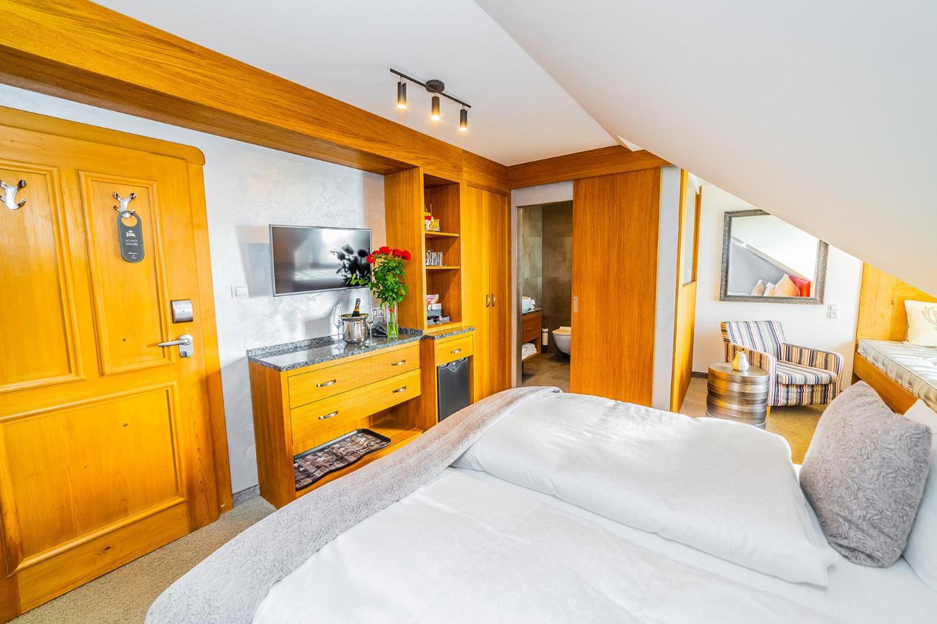 Wellness Hotel V Nebi Korenov Luaran gambar