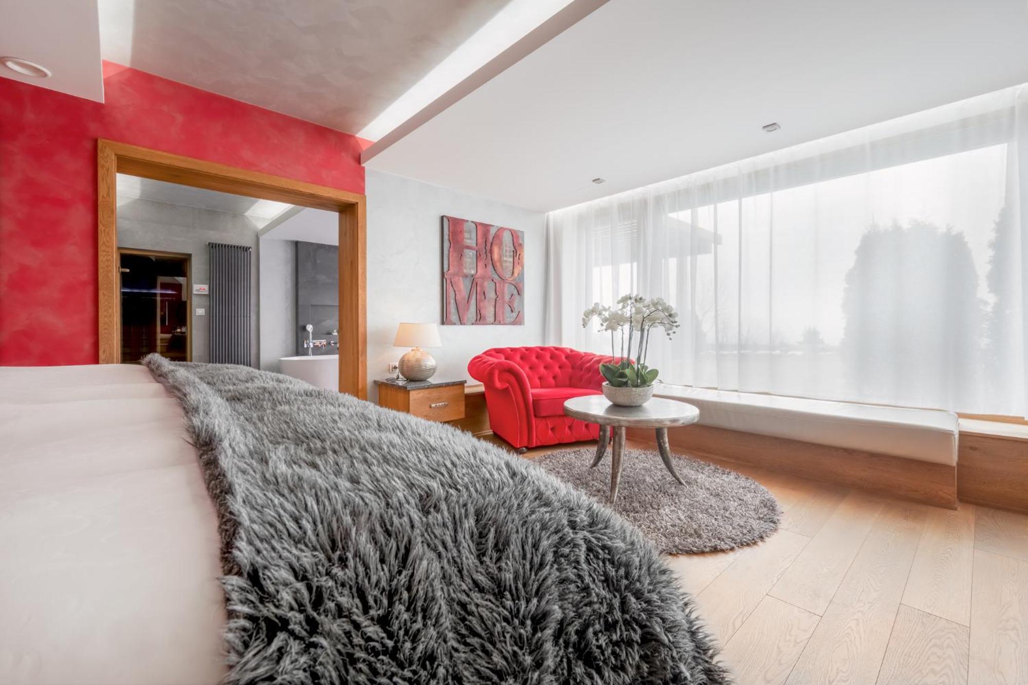 Wellness Hotel V Nebi Korenov Luaran gambar